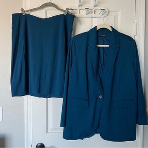 J. Jill 2 piece Teal Skirt/Blazer Set Sizes XL Skirt/XLP Blazer Soft/Stretchy